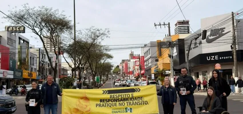 Semana do trânsito: atividades orientam sobre acessibilidade e respeito à faixa de pedestre