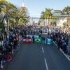 Frio não afasta público, e cerca de 20 mil pessoas participam do Desfile da Independência em Chapecó